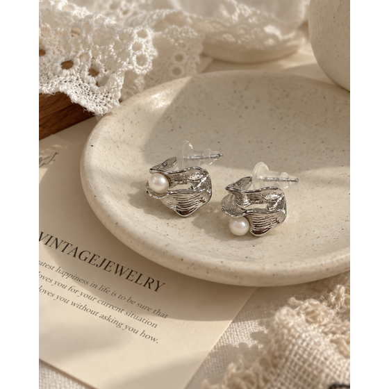 Crinkled Metal Hoop Earrings
